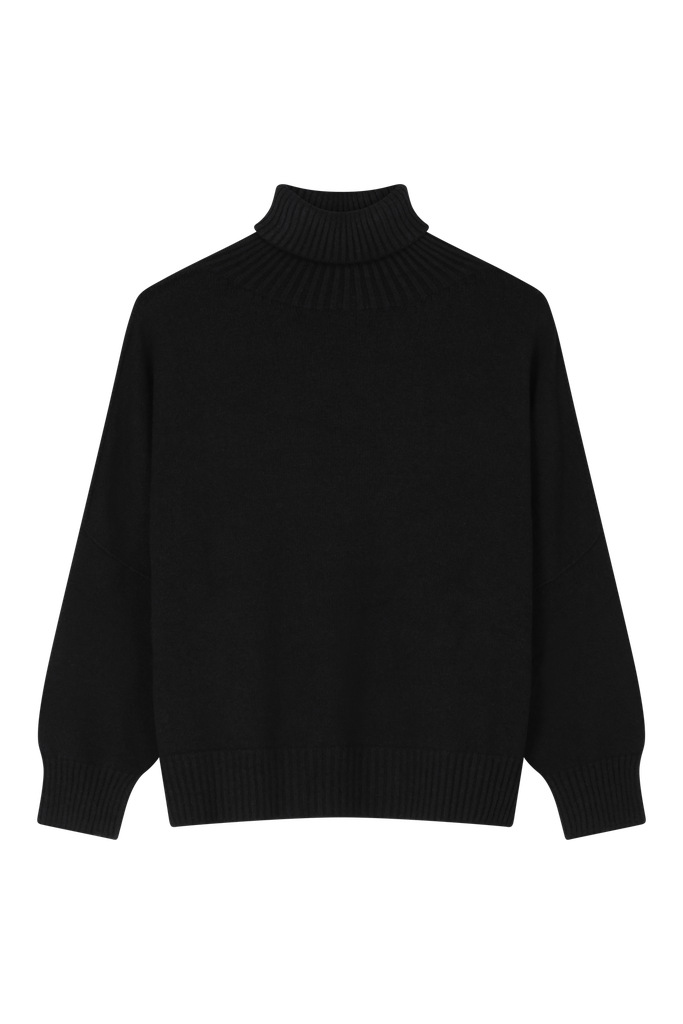 PULL AKKIE W25